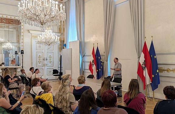Wientag 2025 - Zu Besuch in der Staatsoper und im Bundeskanzleramt