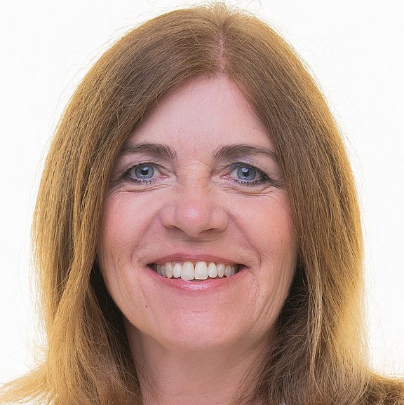 Baumgartner_Angela_01.jpg