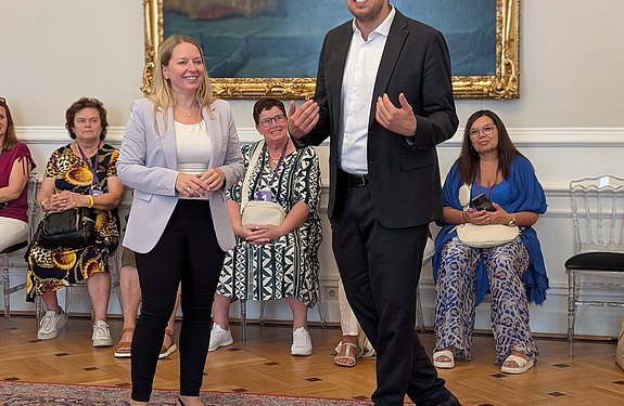 Wientag 2025 - Zu Besuch in der Staatsoper und im Bundeskanzleramt