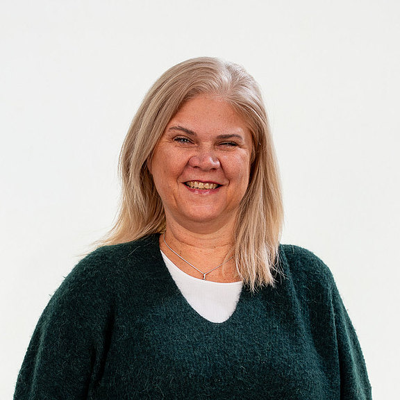 Puschnig-Berghofer_Sabine_laechelnd.jpg 